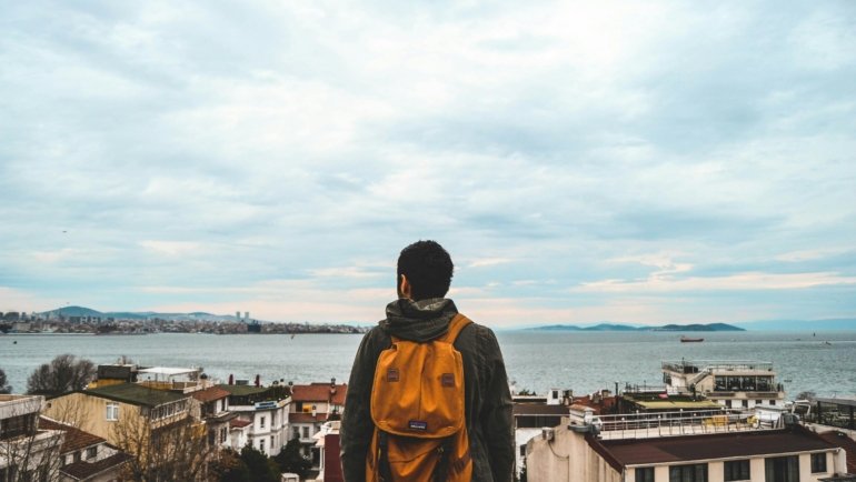 Long term travel insurance for backpackers, digital nomads, and expats on extended trips abroad, ensuring comprehensive coverage and peace of mind.