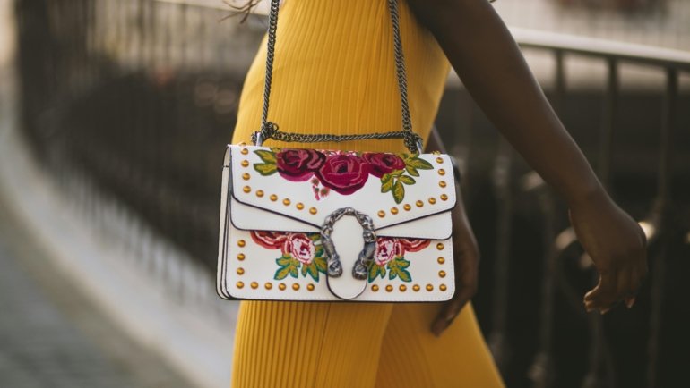 Custom travel bag with unique design, personalized features, and high-quality materials, ideal for stylish and organized globetrotters seeking individuality in their luggage.