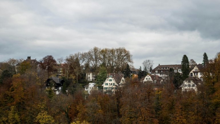 Best November travel destinations for a magical and peaceful escape, featuring enchanting autumn scenery and unique cultural experiences.