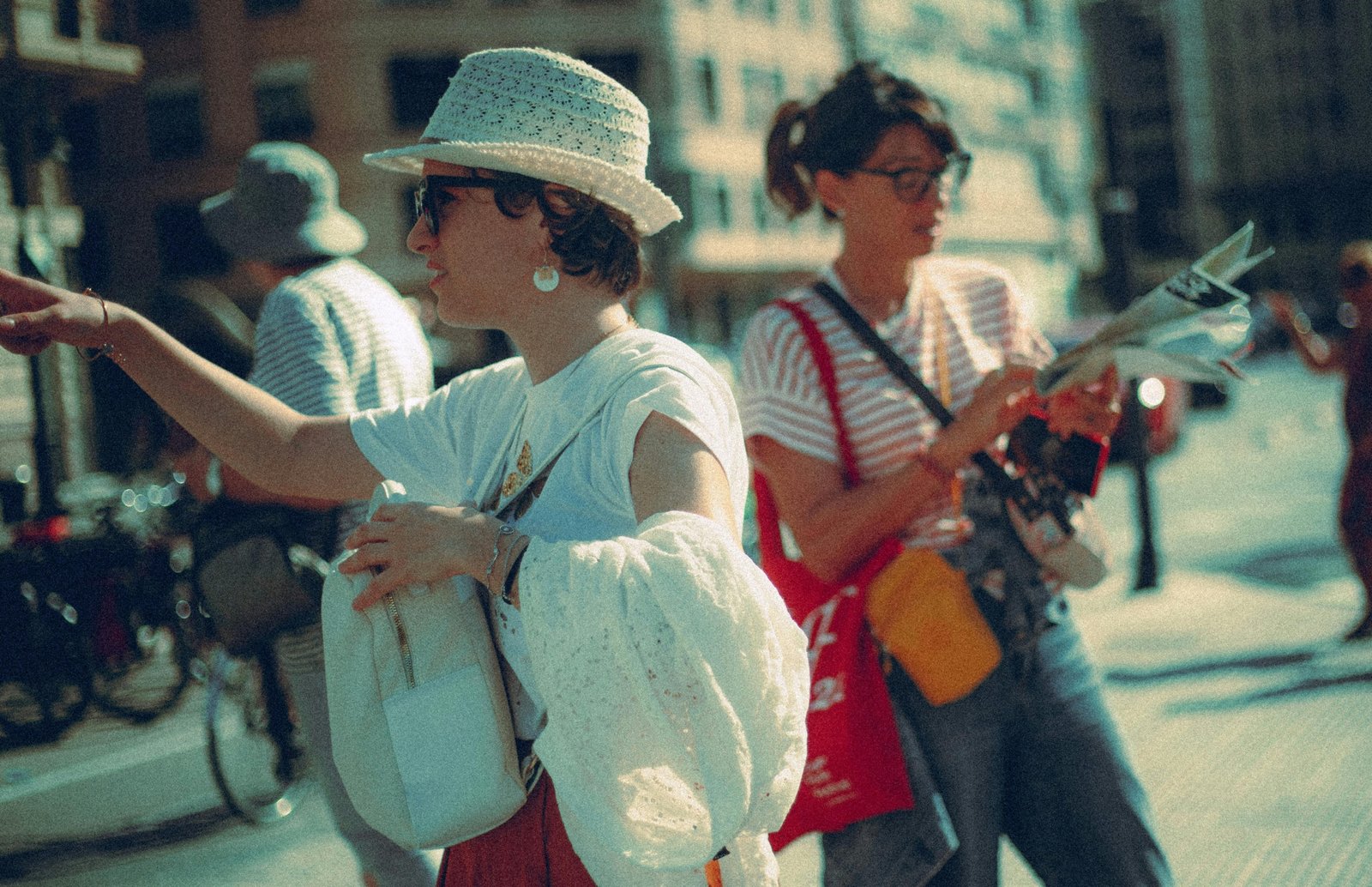 Stylish woman wearing a modern ladies travel vest with multiple secure pockets, ideal for organized and convenient travel adventures.