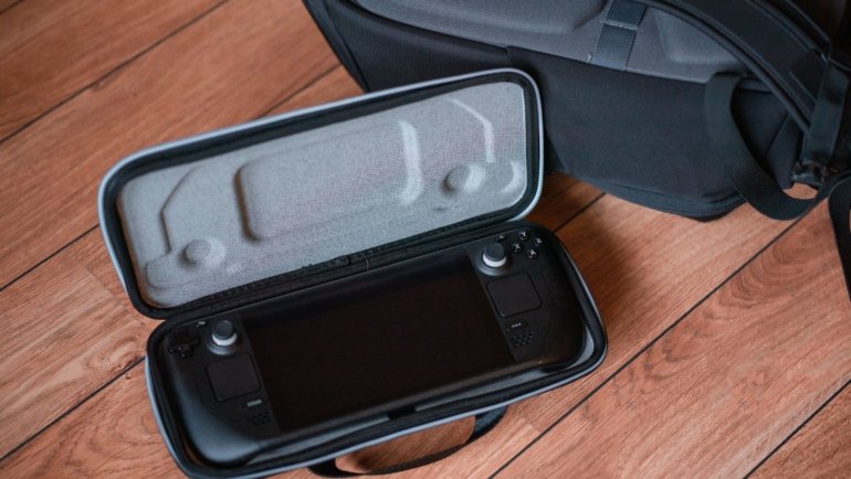 Puffco Peak Pro vaporizer in a custom compact travel case with accessories, showcasing portable dab setup for on-the-go use