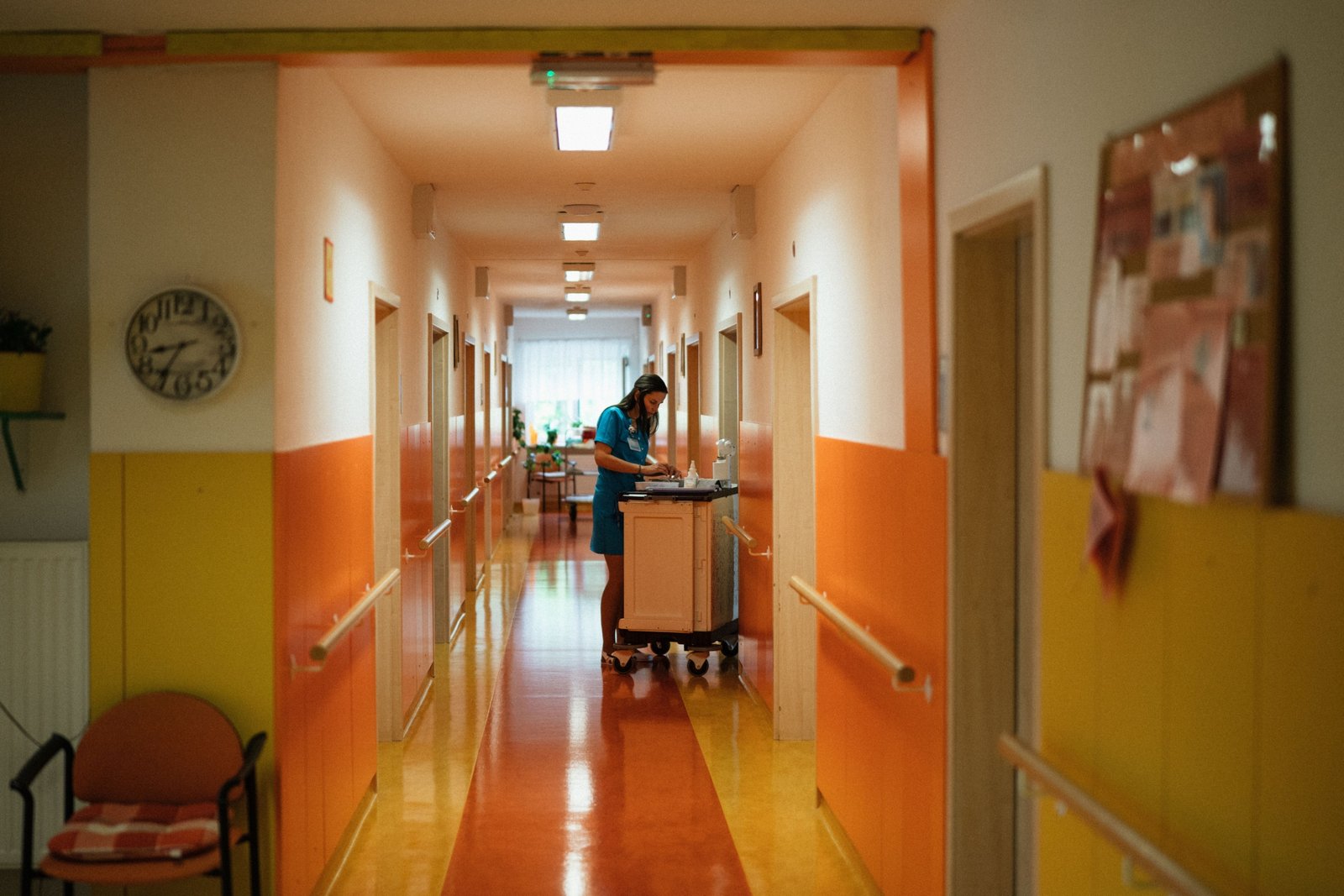 Travel nurse case manager coordinating patient care remotely in different healthcare environments