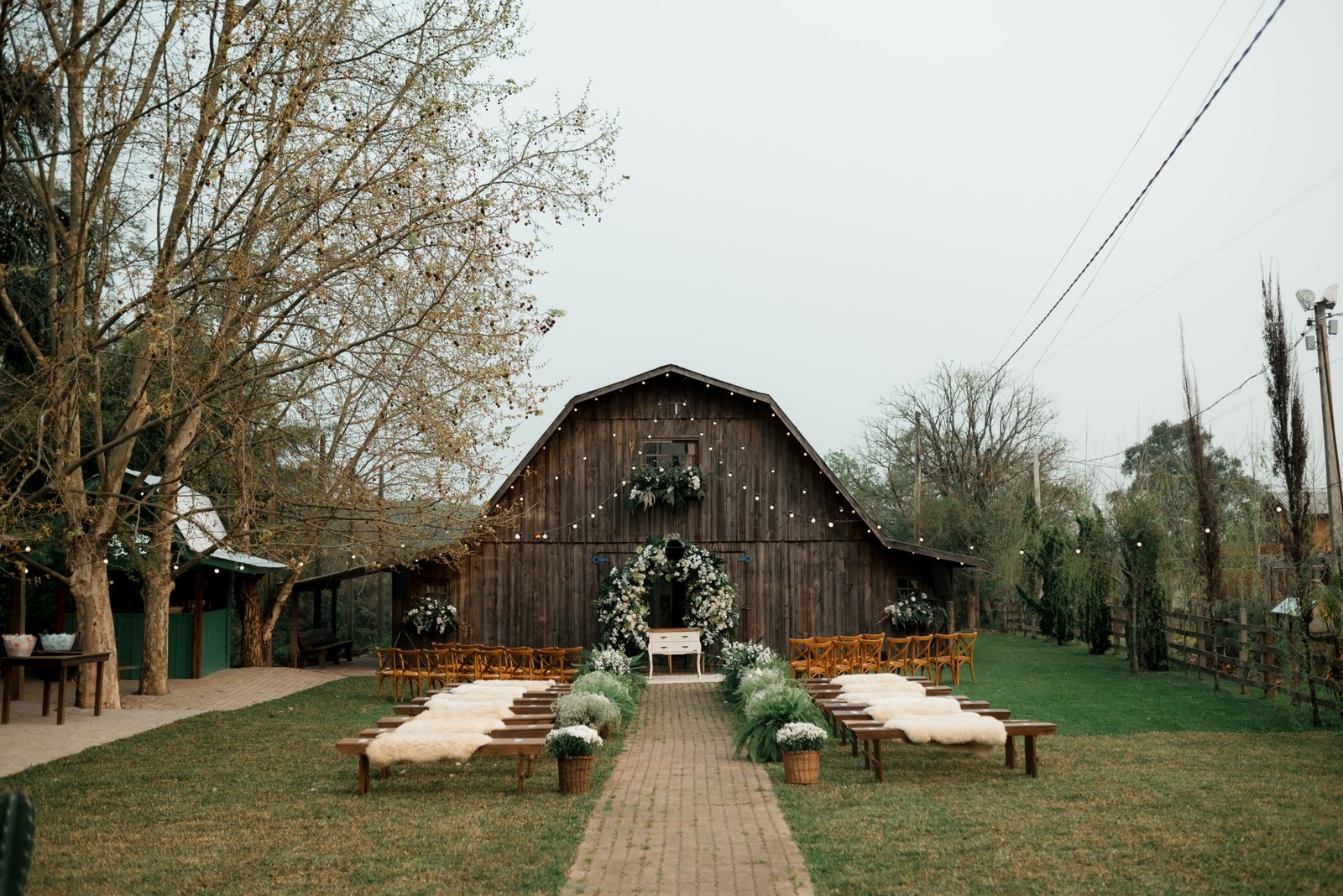 Rustic outdoor wedding venue in Travelers Rest SC with natural scenic landscape and elegant decor